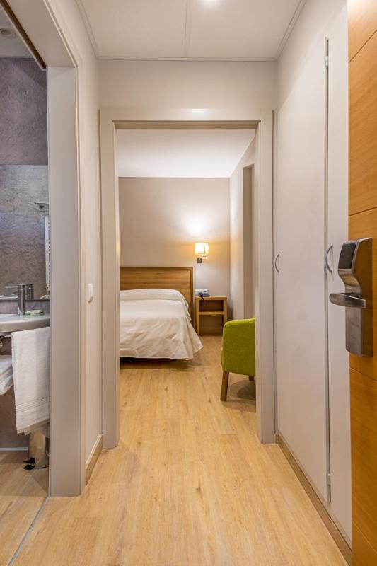 Hotel Jaume D'Urgell Μπαλαγέ Εξωτερικό φωτογραφία