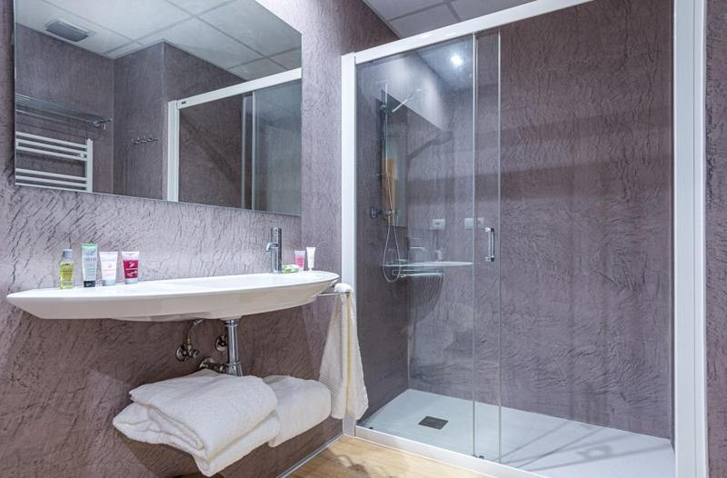 Hotel Jaume D'Urgell Μπαλαγέ Εξωτερικό φωτογραφία